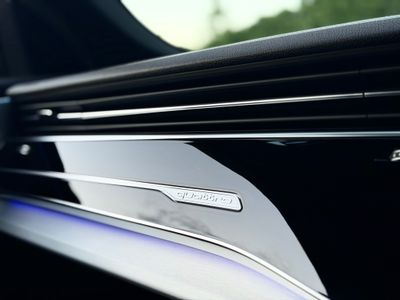 2023 Audi Q8