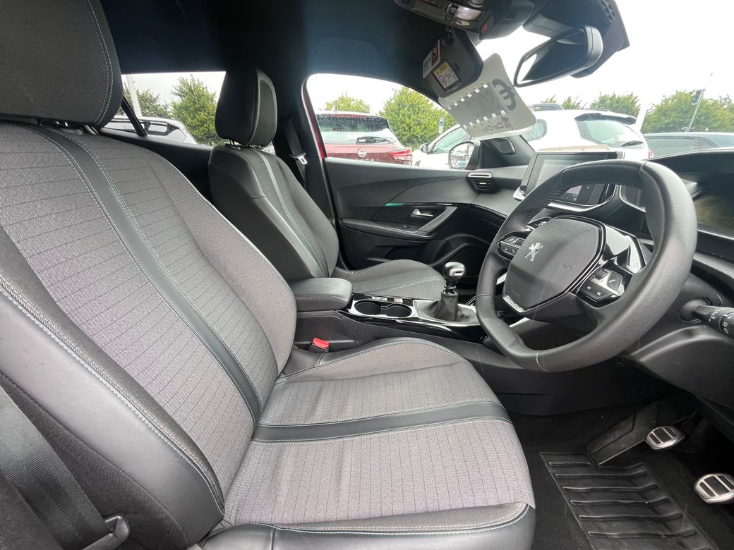 2023 Peugeot 2008