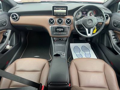 2014 Mercedes-Benz A 180