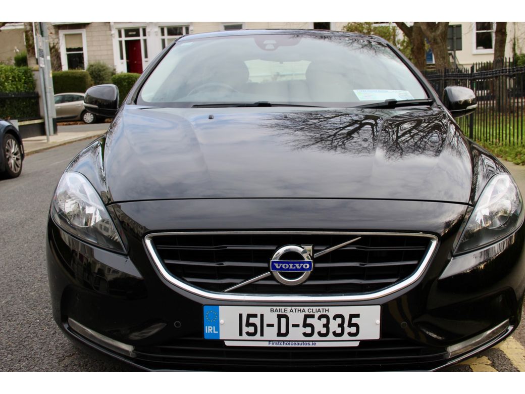 2015 Volvo V40