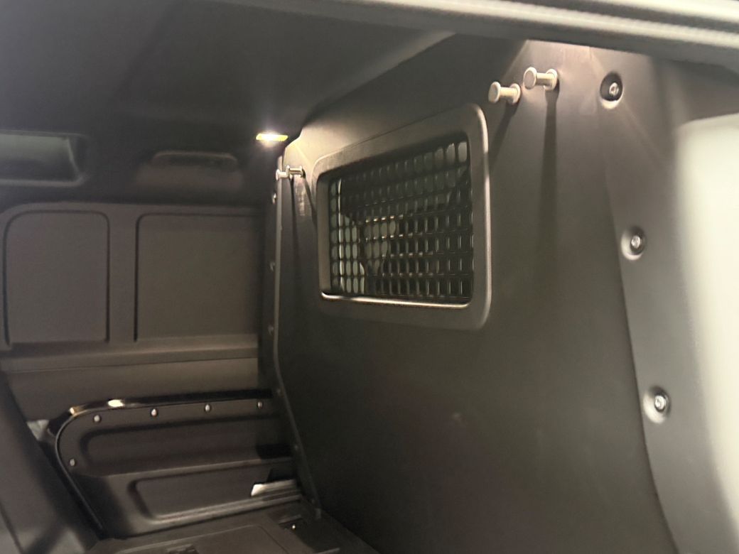 2026 Land Rover Defender