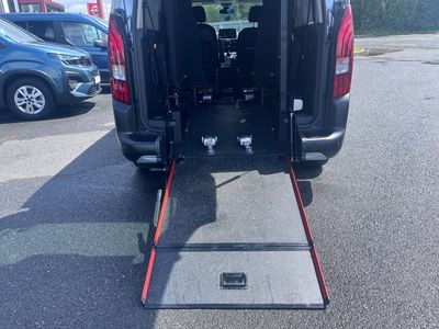 2024 Peugeot Rifter