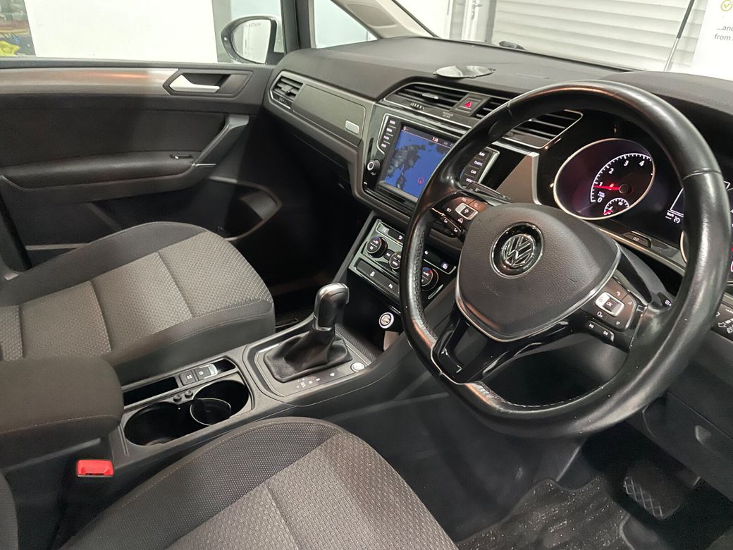 2017 Volkswagen Touran