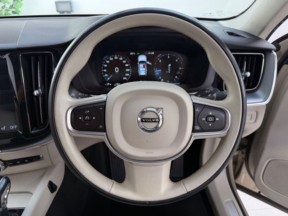 2018 Volvo XC60