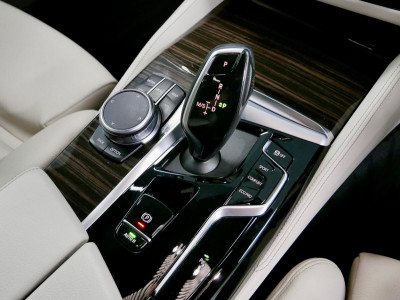 2021 BMW 5 Series