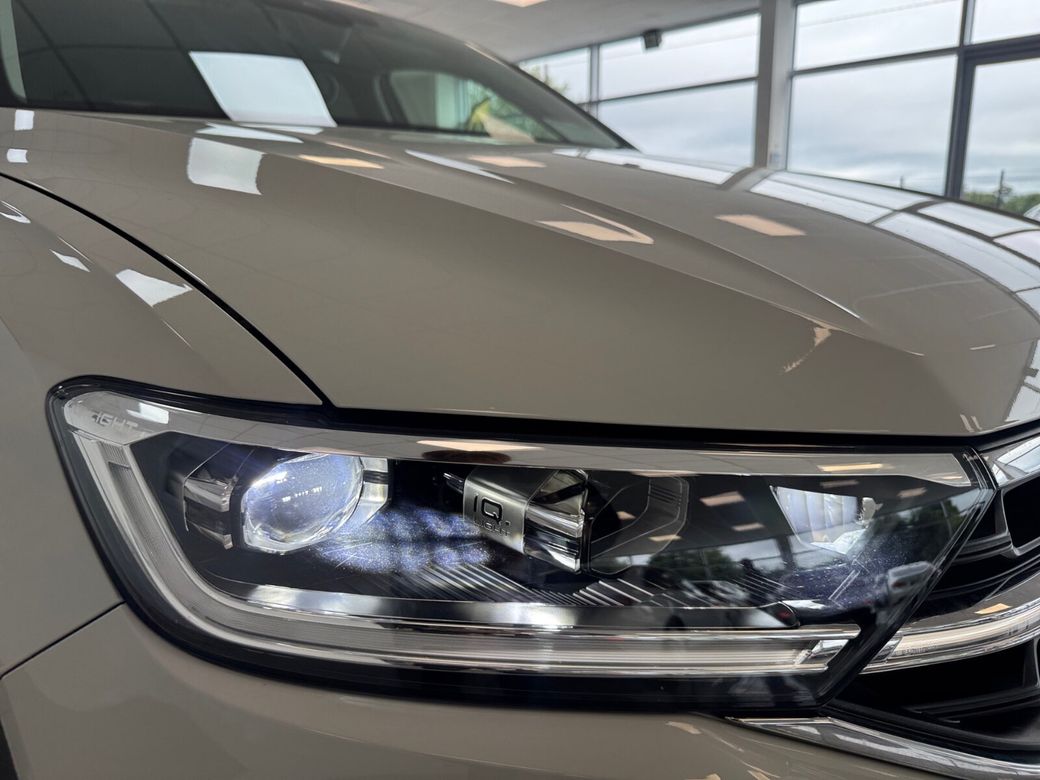 2023 Volkswagen T-Roc