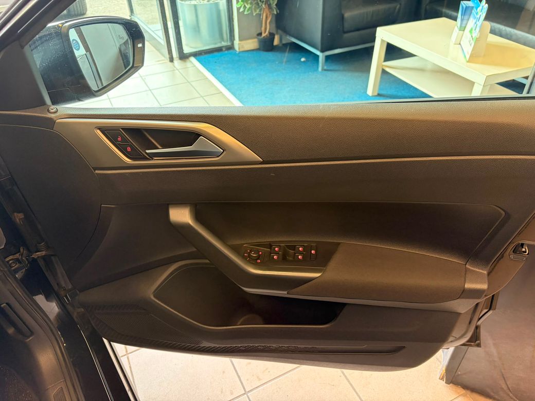 2021 Volkswagen Polo