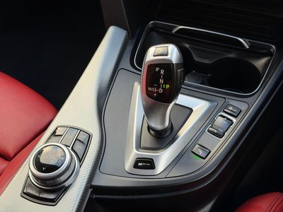 2018 BMW 3 Series