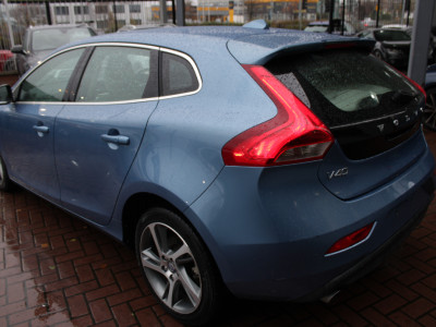 2016 Volvo V40