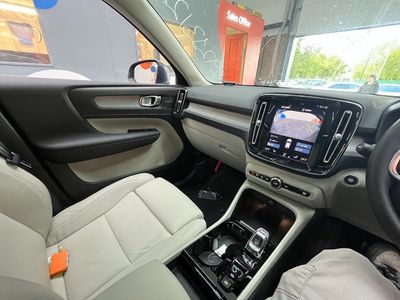 2021 Volvo XC40