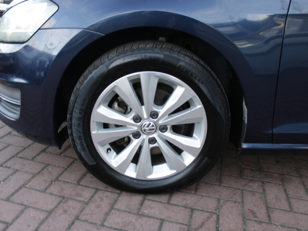 2016 Volkswagen Golf