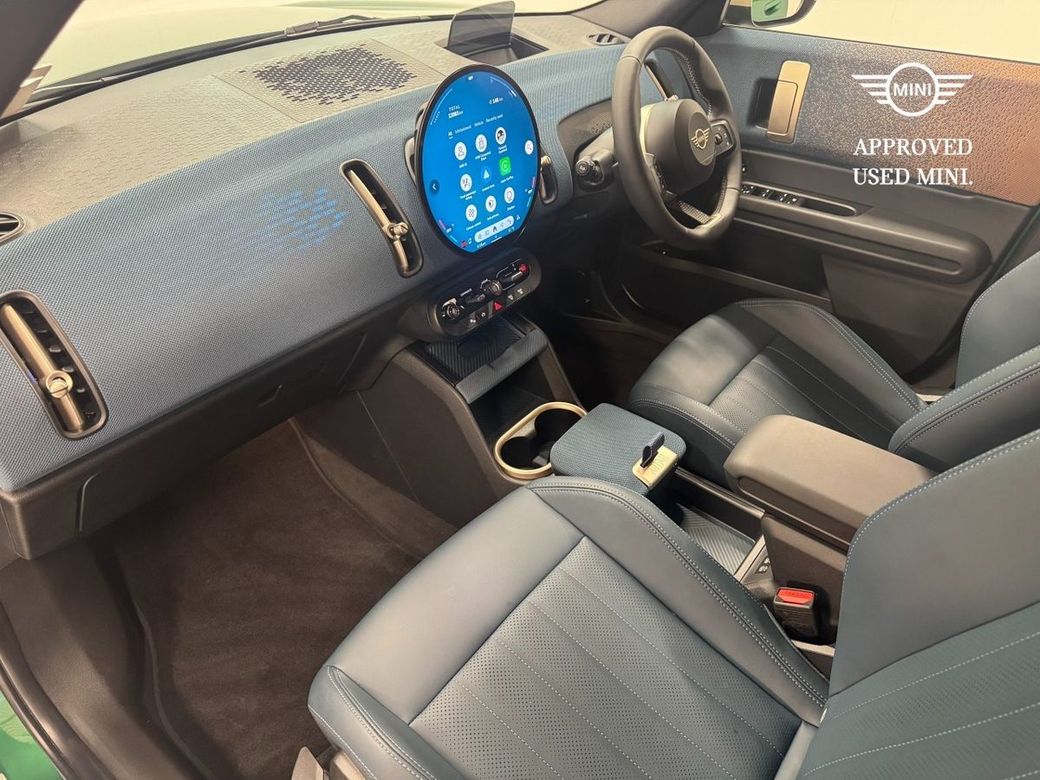 2025 Mini Countryman