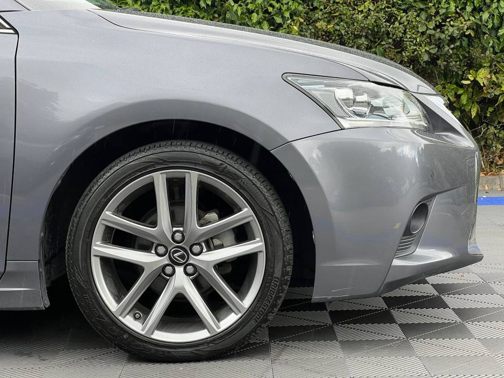 2017 Lexus CT 200h
