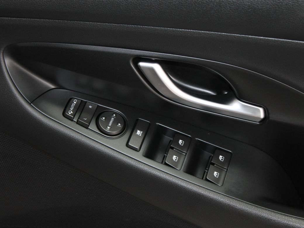 2021 Hyundai i30