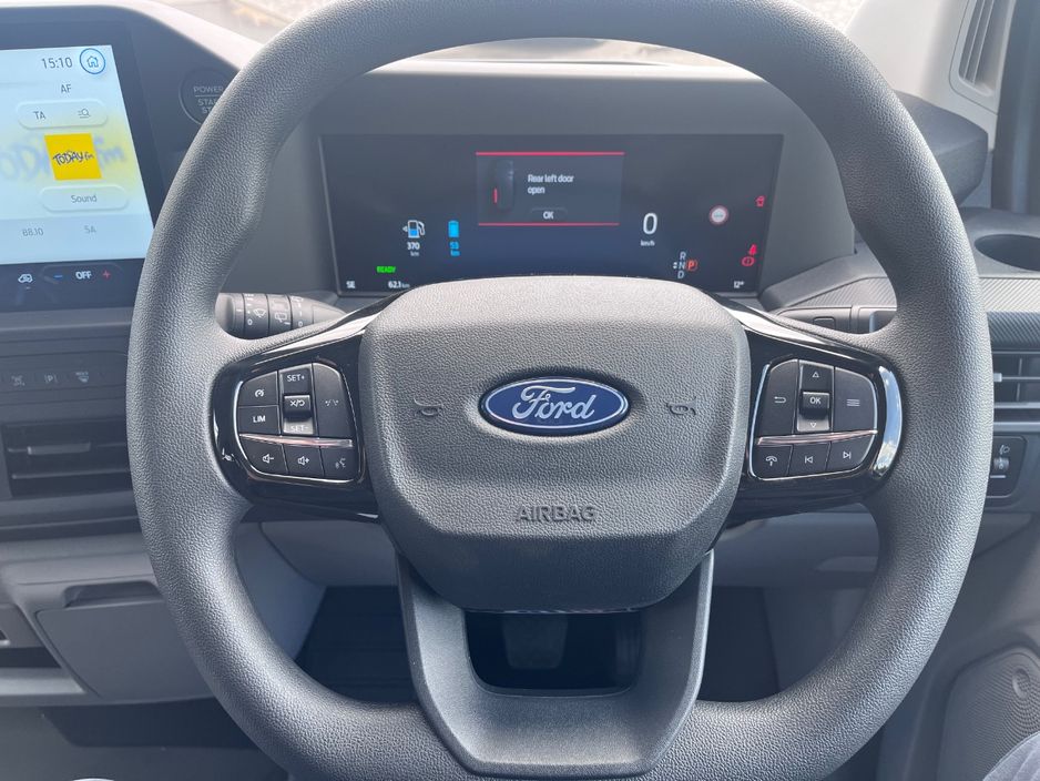 2026 Ford Tourneo Custom