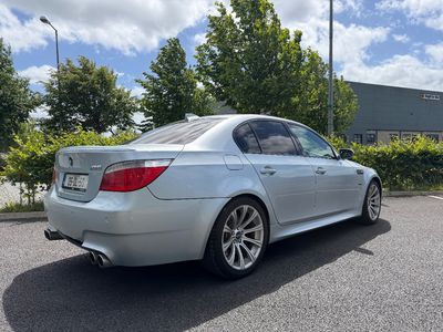 2005 BMW M5