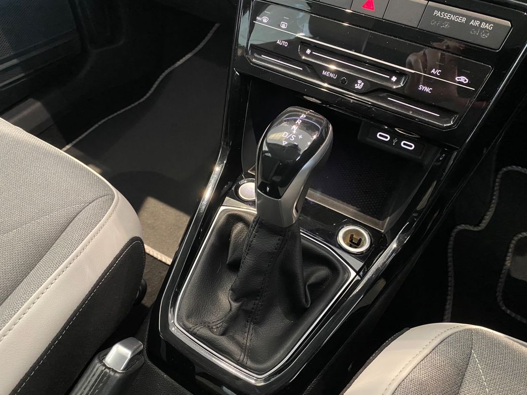 2024 Volkswagen T-Cross