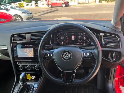 2019 Volkswagen Golf