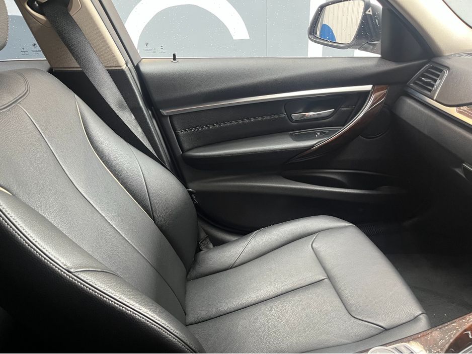 2016 BMW 3 Series