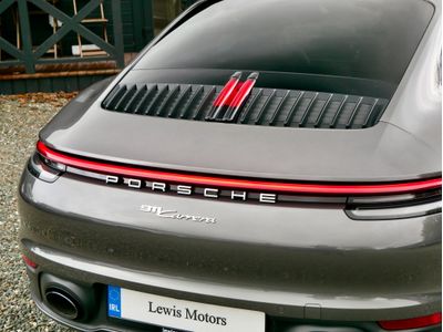 2020 Porsche 911