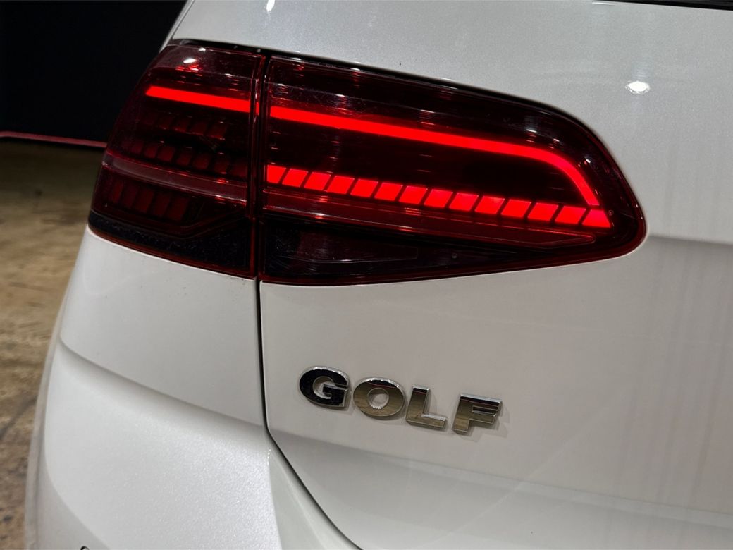 2021 Volkswagen Golf