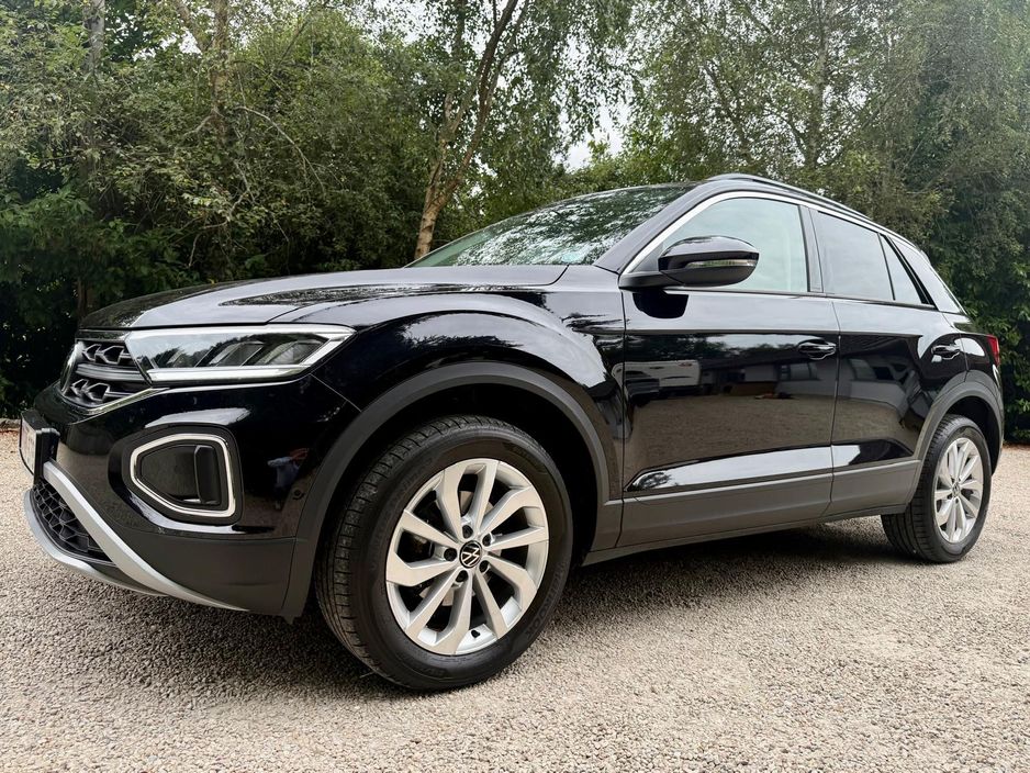 2025 Volkswagen T-Roc