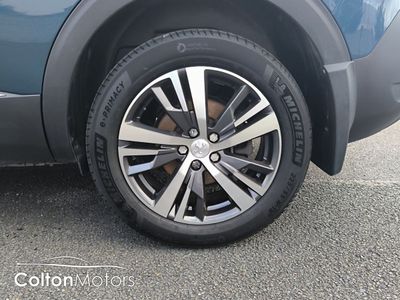 2024 Peugeot 5008