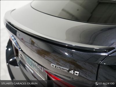 2023 BMW i4