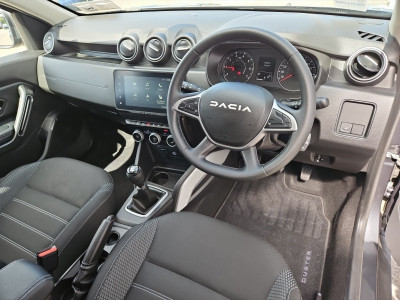 2023 Dacia Duster
