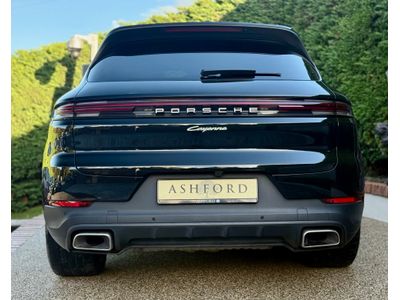 2023 Porsche Cayenne