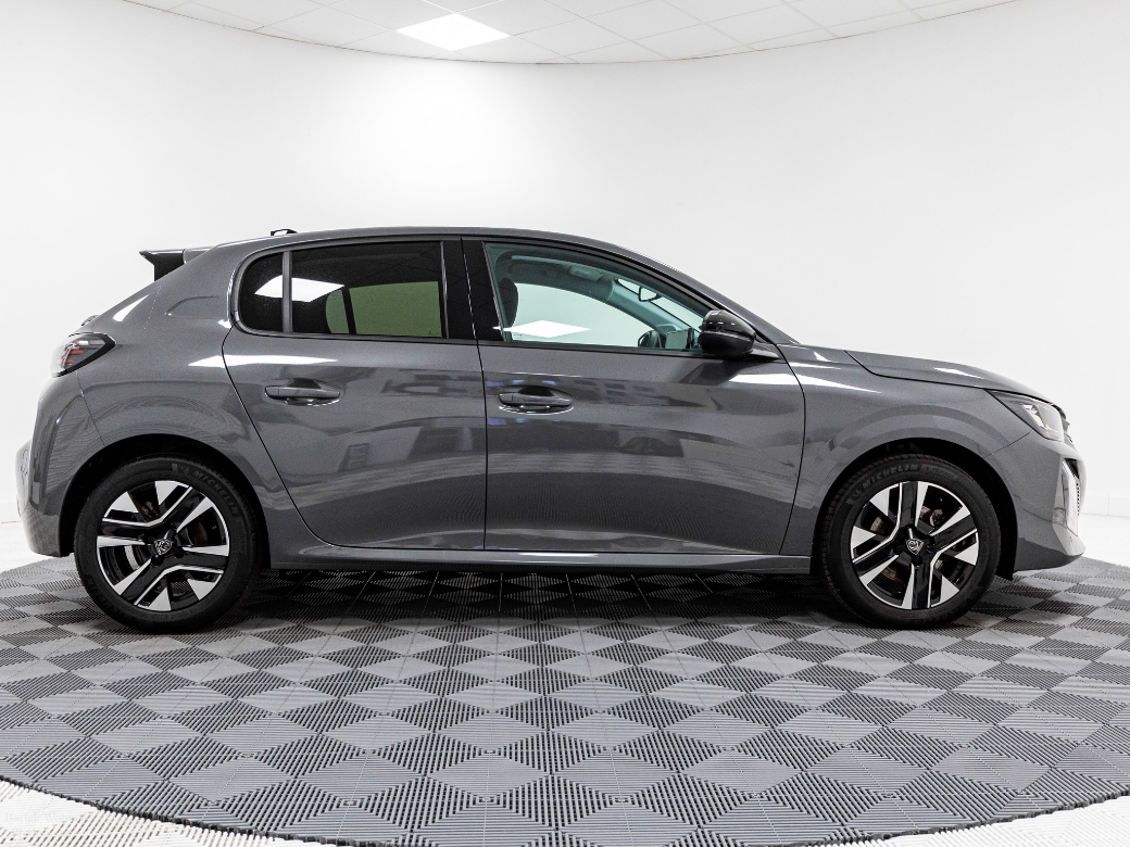 2024 Peugeot 208