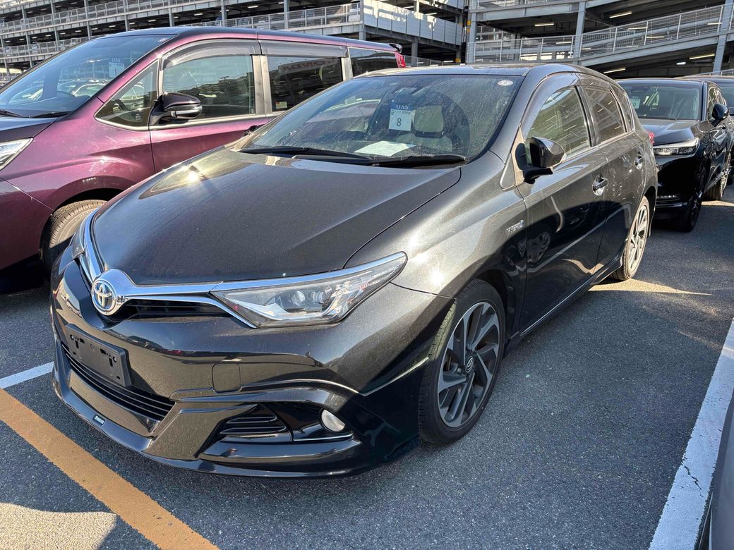 2016 Toyota Auris