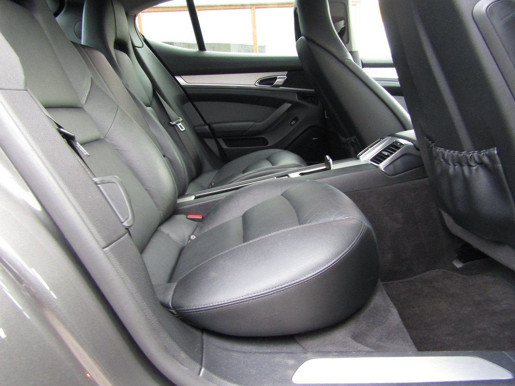 2014 Porsche Panamera