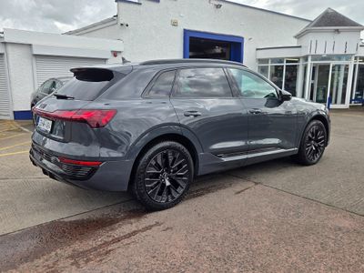 2023 Audi Q8