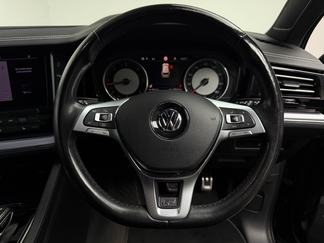 2019 Volkswagen Touareg