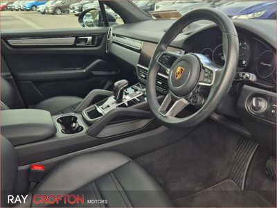 2022 Porsche Cayenne