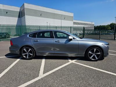 2017 Volvo S90