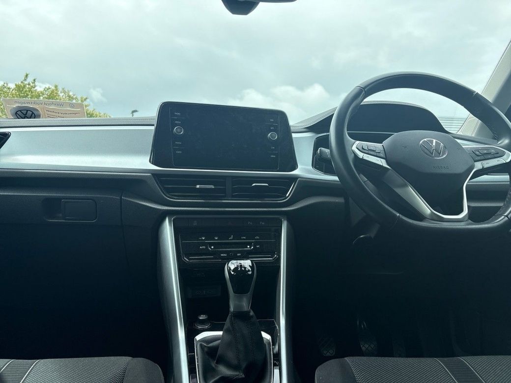 2022 Volkswagen T-Roc