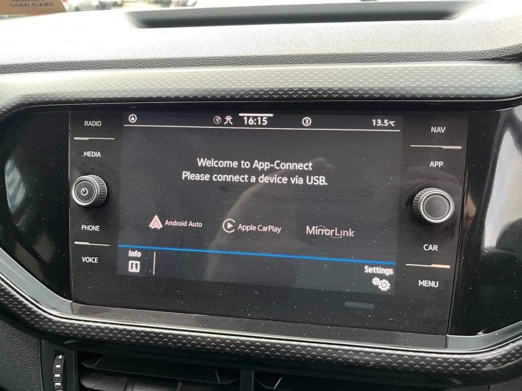 2023 Volkswagen T-Cross