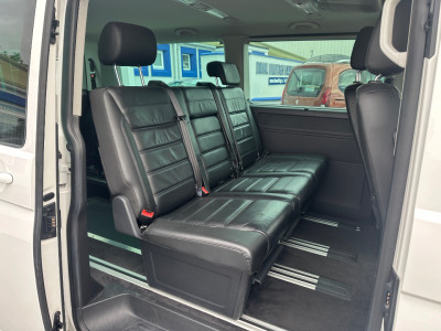 2018 Volkswagen Caravelle