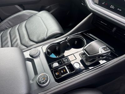 2024 Volkswagen Touareg