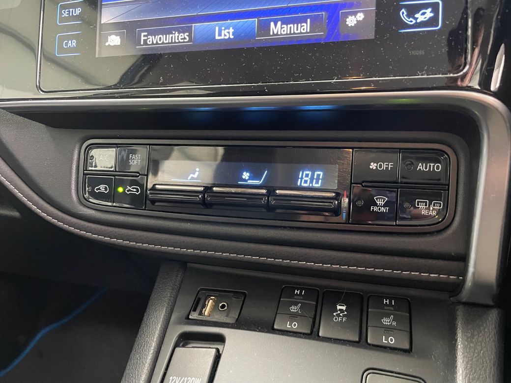 2016 Toyota Auris
