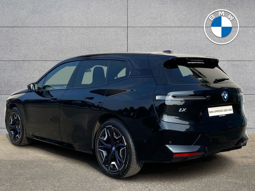2024 BMW iX