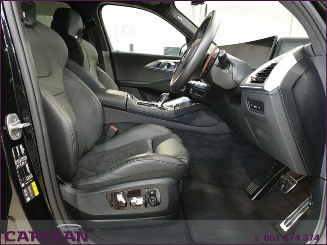 2025 BMW XM