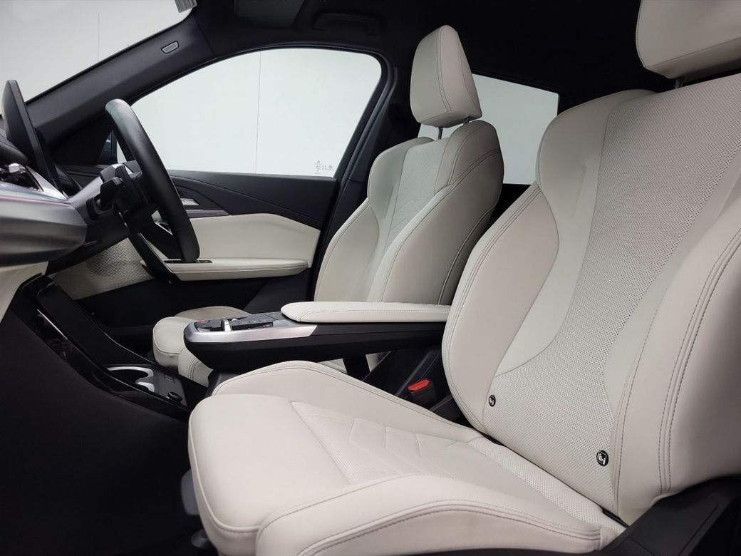 2026 BMW iX1