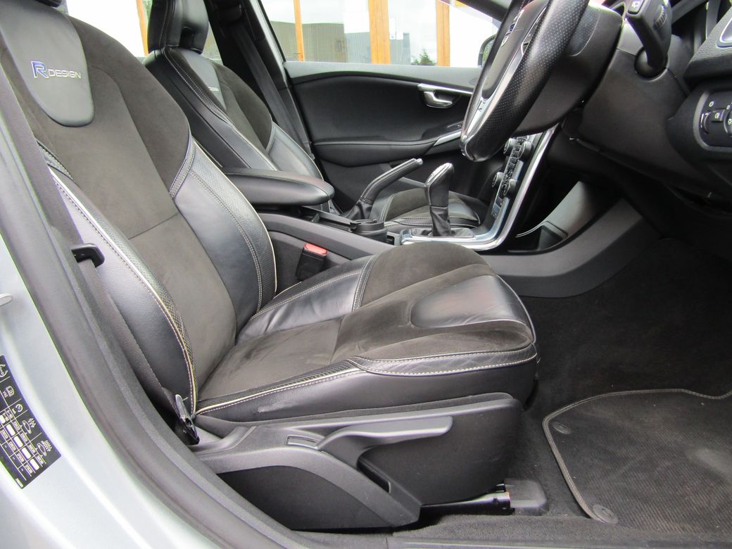 2013 Volvo V40