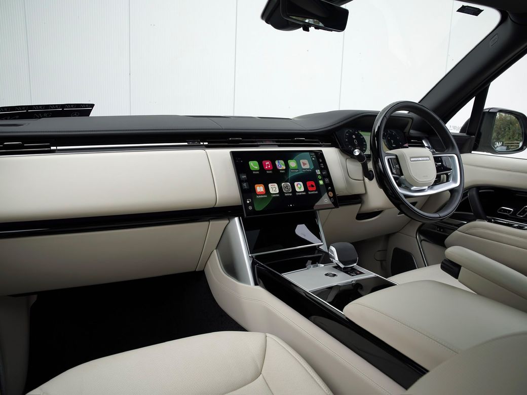 2026 Land Rover Range Rover