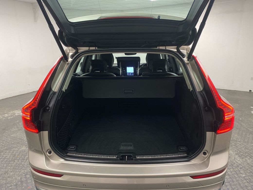 2023 Volvo XC60