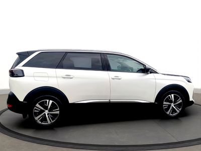 2024 Peugeot 5008
