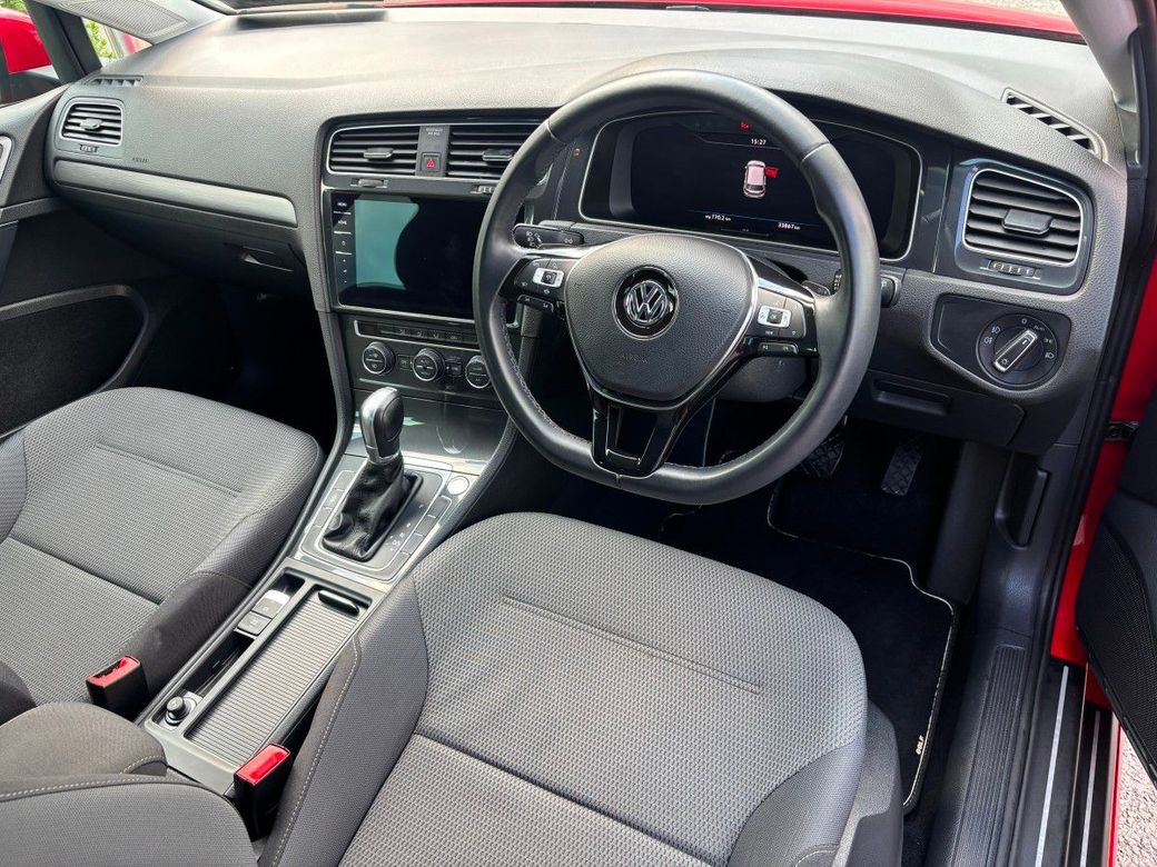 2019 Volkswagen Golf
